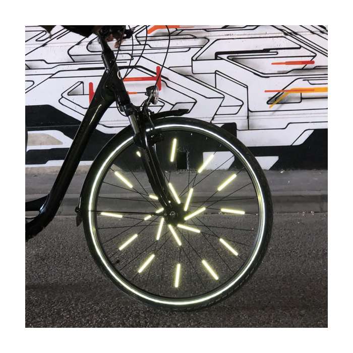 RéFlecteurs Pour Rayon VéLo,RéFlecteur De VéLo Avant Et ArrièRe,Kit  RéFlecteur VéLo,Reflecteur Rayon Velo,RéFlecteurs VéLo SûR Feux  D'Avertissement Accessoires,Pour AdaptéS à Tout Type De VéLo : :  Sports et Loisirs