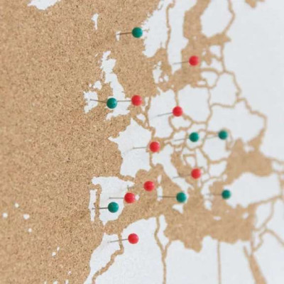 Carte du Monde en Liège avec Cadre pour Voyageurs, M