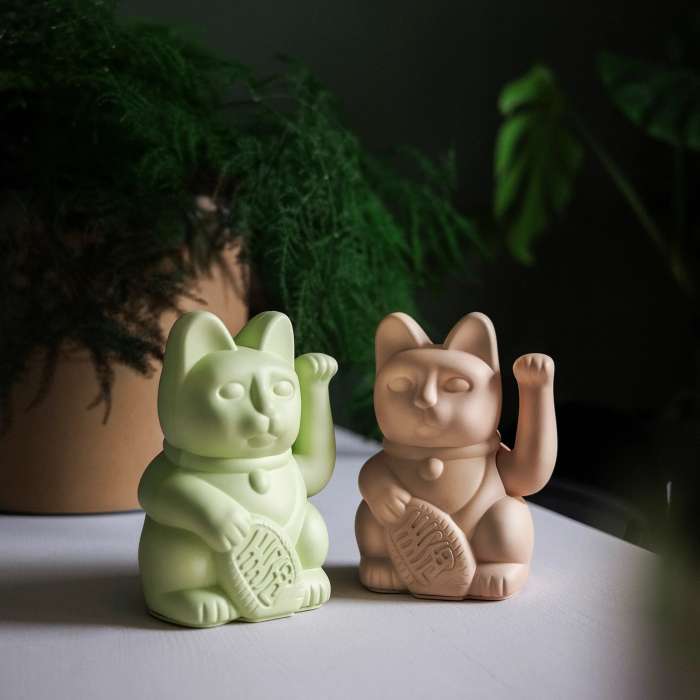 Chat Porte-Bonheur, Symbole Japonais