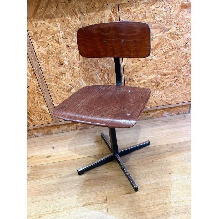 Chaise Enfant Vintage. Bois et métal.