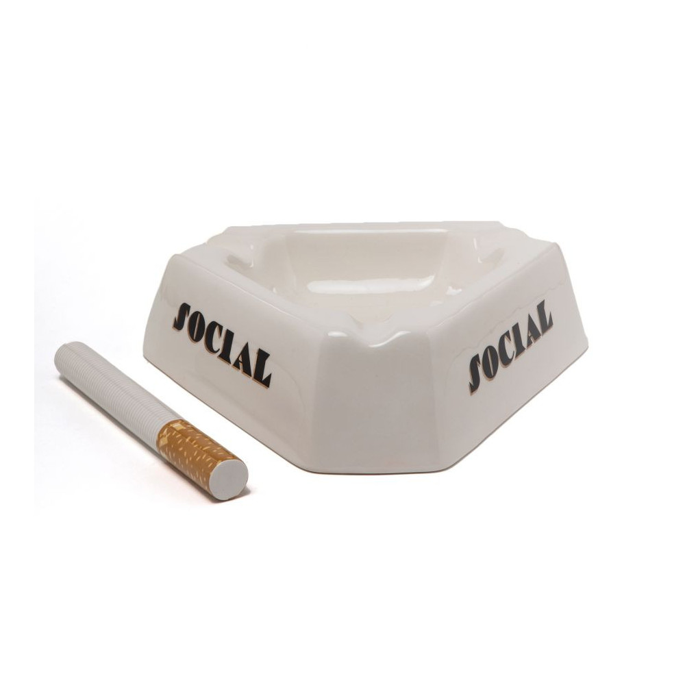 Vide Poche, Cendrier Géant, Social Smokers, seletti / ROSE BUNKER