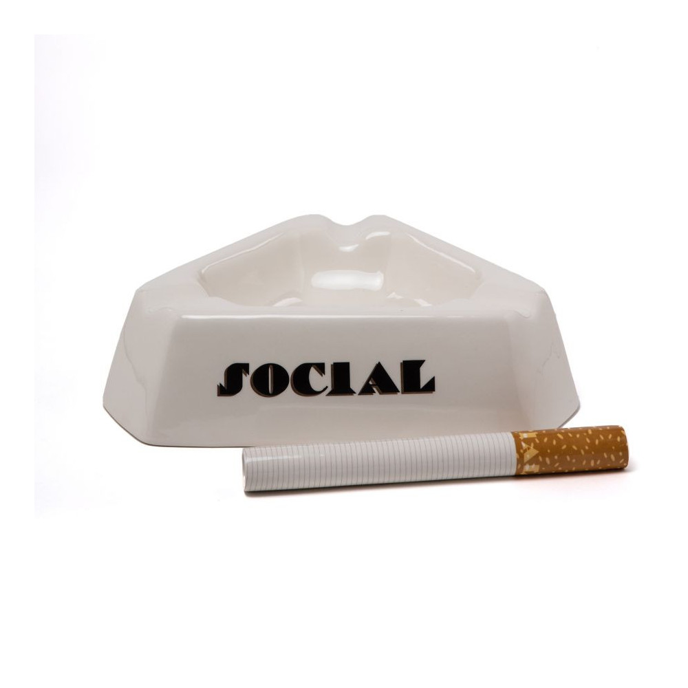 Vide Poche, Cendrier Géant, Social Smokers, seletti / ROSE BUNKER