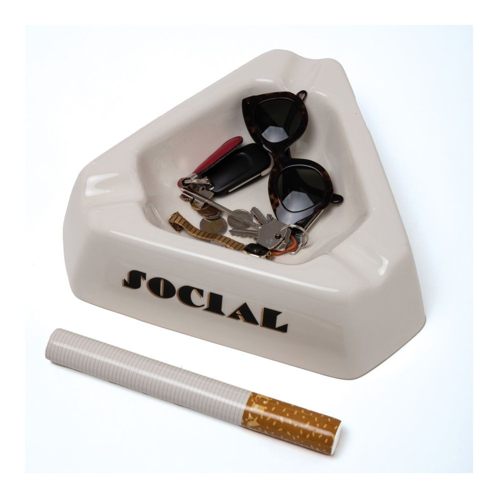 Vide Poche, Cendrier Géant, Social Smokers, seletti / ROSE BUNKER