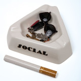 Vide Poche, Cendrier Géant, Social Smokers, seletti / ROSE BUNKER