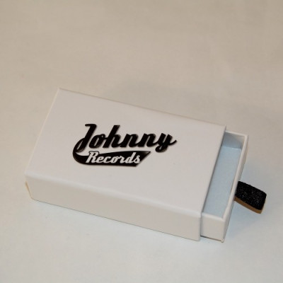 Collier robot en vinyle recyclé Johnny Records - Rose Bunker