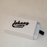 Collier robot en vinyle recyclé Johnny Records - Rose Bunker